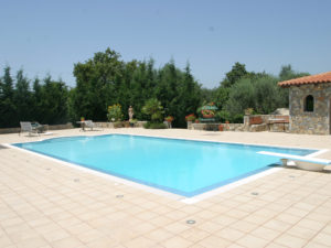 Πολυεστερικές πισίνες